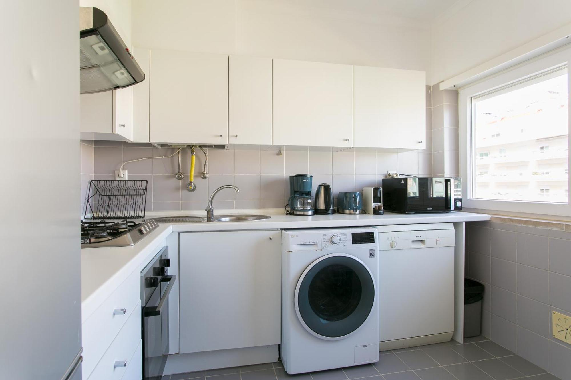 Apartamento Central E Confortavel Junto Ao Bairro Da Graca Lisboa Eksteriør billede